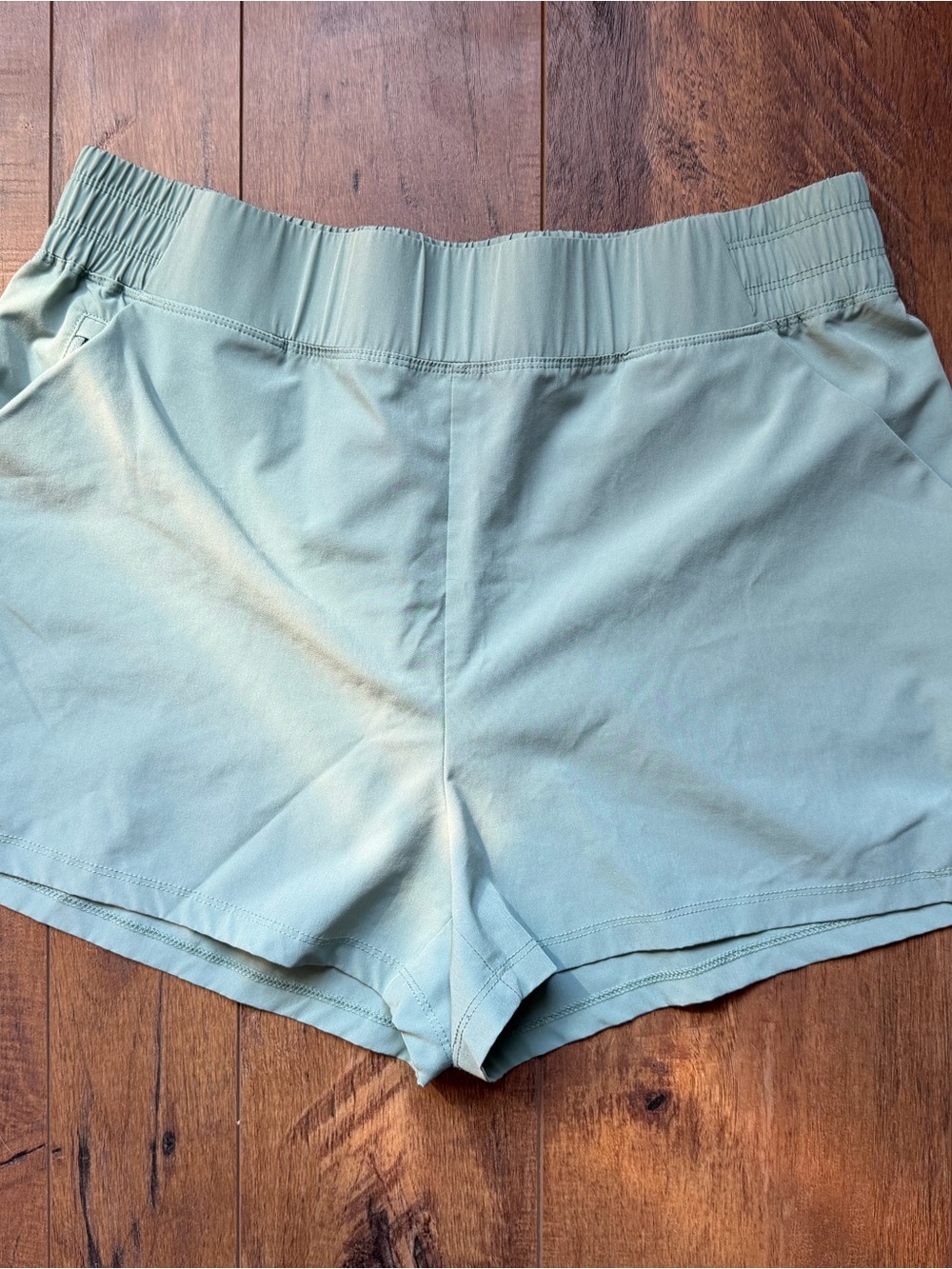 Women’s Mint Green Athletic Shorts with Elastic Waist